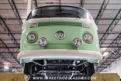 1994 Volkswagen Type 2 13 Window Deluxe Bus