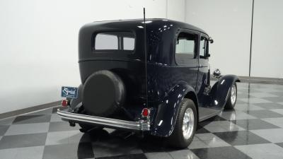 1932 Ford Tudor Streetrod