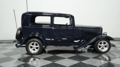 1932 Ford Tudor Streetrod