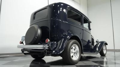 1932 Ford Tudor Streetrod