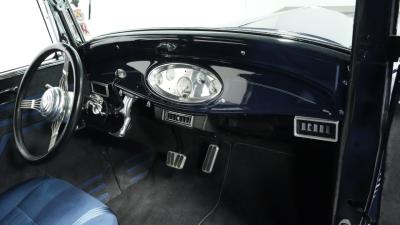 1932 Ford Tudor Streetrod