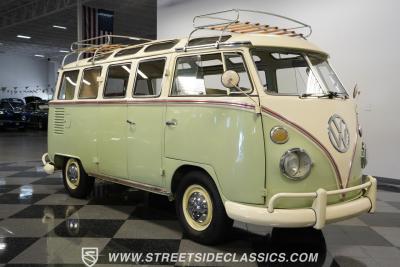 1968 Volkswagen Type 2 23 Window Deluxe Camper