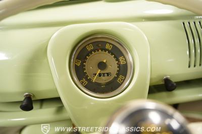 1968 Volkswagen Type 2 23 Window Deluxe Camper