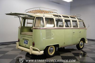 1968 Volkswagen Type 2 23 Window Deluxe Camper