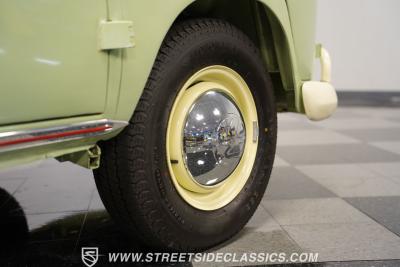 1968 Volkswagen Type 2 23 Window Deluxe Camper