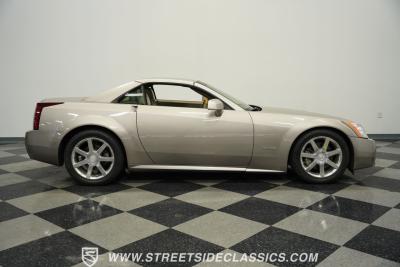 2004 Cadillac XLR