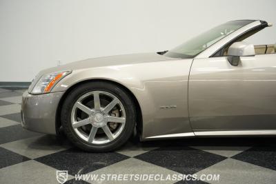 2004 Cadillac XLR