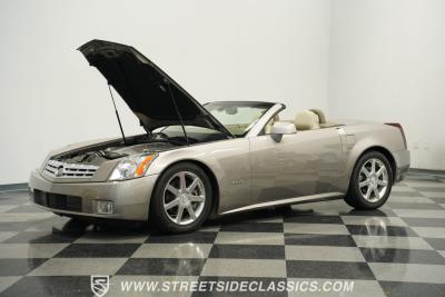 2004 Cadillac XLR