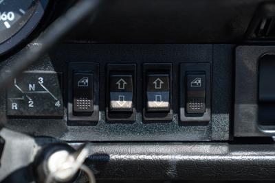 1975 Volkswagen MAGGIOLONE CABRIOLET 1303