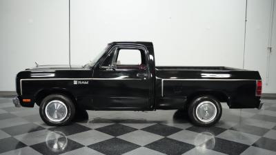 1983 Dodge D150 YS2 Miser