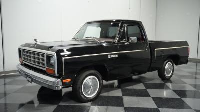 1983 Dodge D150 YS2 Miser