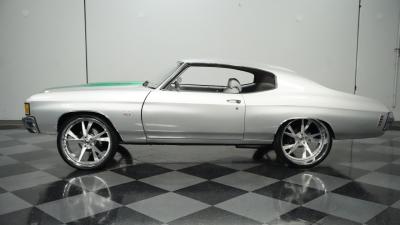 1972 Chevrolet Chevelle 454 Restomod