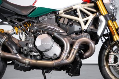 2018 Ducati MONSTER 25&deg; ANNIVERSARIO