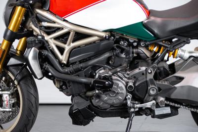 2018 Ducati MONSTER 25&deg; ANNIVERSARIO
