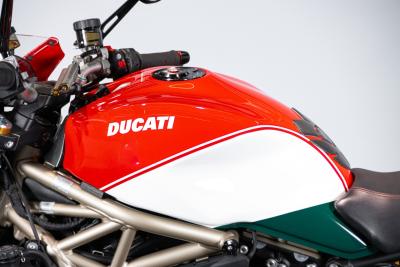 2018 Ducati MONSTER 25&deg; ANNIVERSARIO