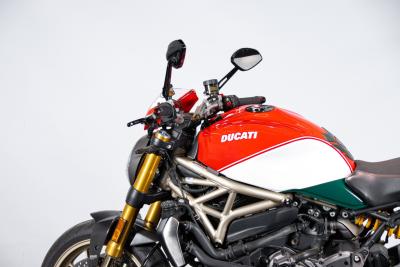 2018 Ducati MONSTER 25&deg; ANNIVERSARIO