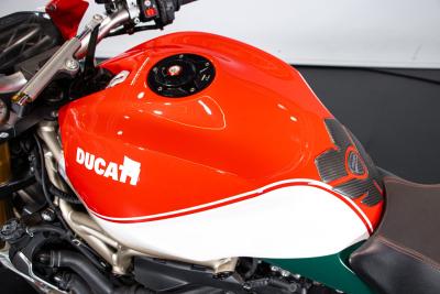 2018 Ducati MONSTER 25&deg; ANNIVERSARIO
