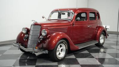 1935 Ford Fordor