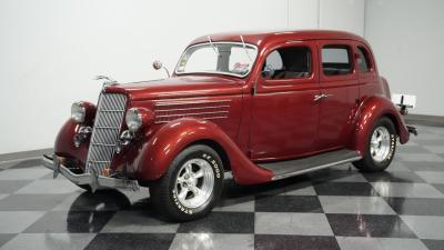 1935 Ford Fordor