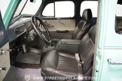 1937 Chevrolet Master Deluxe Sedan Restomod