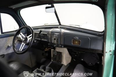 1937 Chevrolet Master Deluxe Sedan Restomod