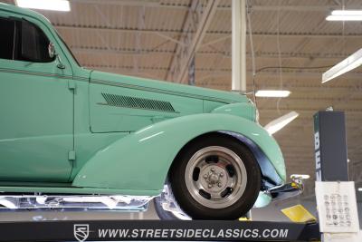 1937 Chevrolet Master Deluxe Sedan Restomod