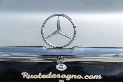 1977 Mercedes - Benz SL 450