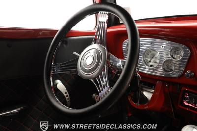 1933 Ford Victoria Streetrod