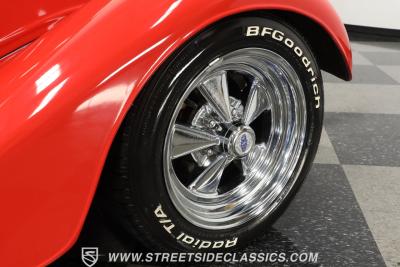 1933 Ford Victoria Streetrod