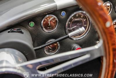 1965 Shelby Cobra Backdraft 427