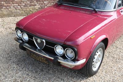 1975 Alfa Romeo Giulia 1300 Nuova Super