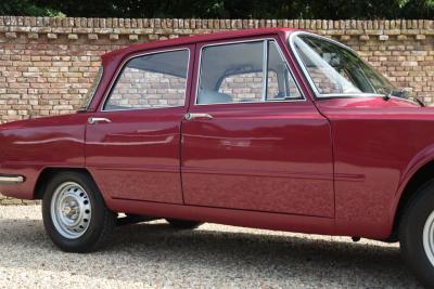 1975 Alfa Romeo Giulia 1300 Nuova Super