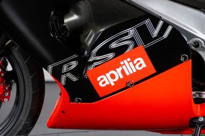 1999 Aprilia RSV 1000 SP V60