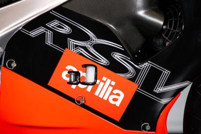 1999 Aprilia RSV 1000 SP V60