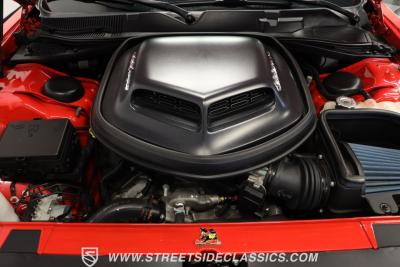 2016 Dodge Challenger R/T Scat Pack 392 Shaker