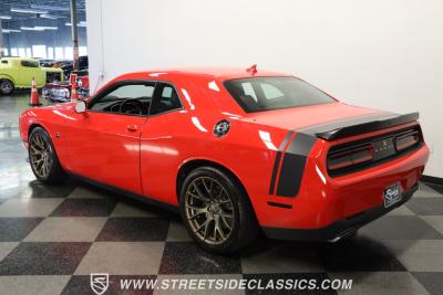 2016 Dodge Challenger R/T Scat Pack 392 Shaker