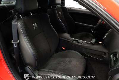 2016 Dodge Challenger R/T Scat Pack 392 Shaker