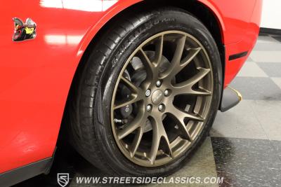 2016 Dodge Challenger R/T Scat Pack 392 Shaker