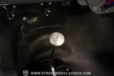 1957 Chevrolet 3100 Big Window Restomod