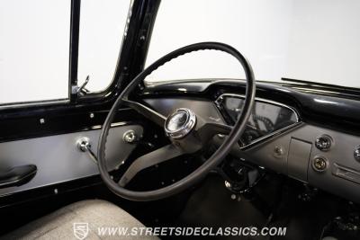 1957 Chevrolet 3100 Big Window Restomod