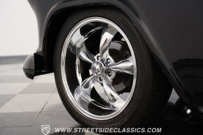 1957 Chevrolet 3100 Big Window Restomod