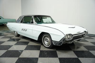 1963 Ford Thunderbird