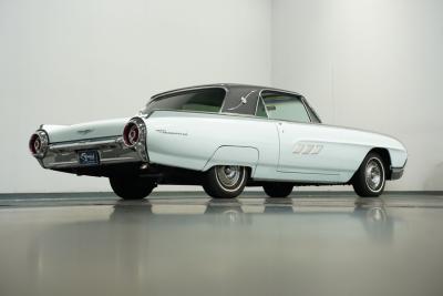 1963 Ford Thunderbird