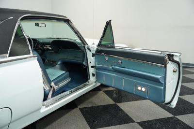 1963 Ford Thunderbird