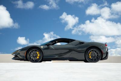2022 Ferrari SF90 SPIDER