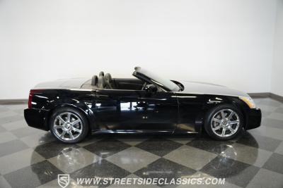 2004 Cadillac XLR