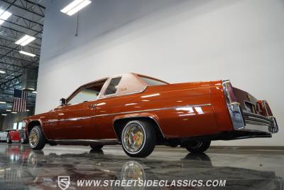 1977 Cadillac Coupe DeVille Lowrider