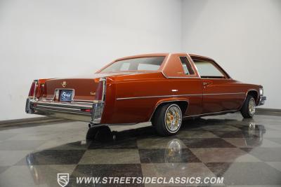 1977 Cadillac Coupe DeVille Lowrider