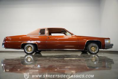 1977 Cadillac Coupe DeVille Lowrider