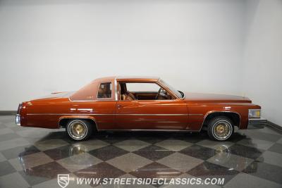 1977 Cadillac Coupe DeVille Lowrider